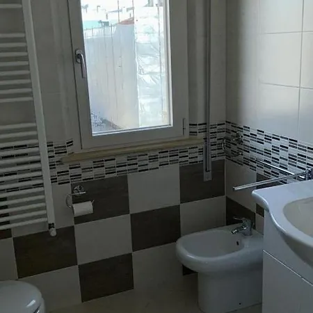 Apartamento A Casa Di Ale Senigália